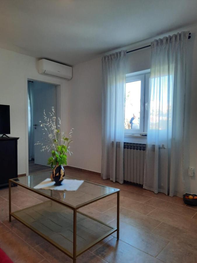 Appartements Lena. Premantura Extérieur photo